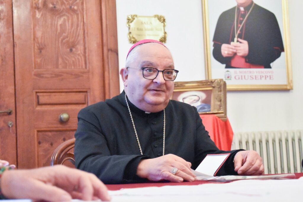 Il Vescovo incontra i giornalisti per gli auguri di Natale 2022 - foto S. Alfano/Insieme